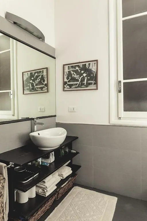 La Secchia Rapita Bed & Breakfast Bologna